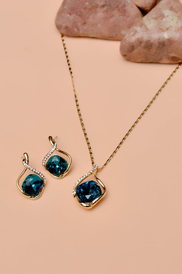 Party Wear Blue Locket Set