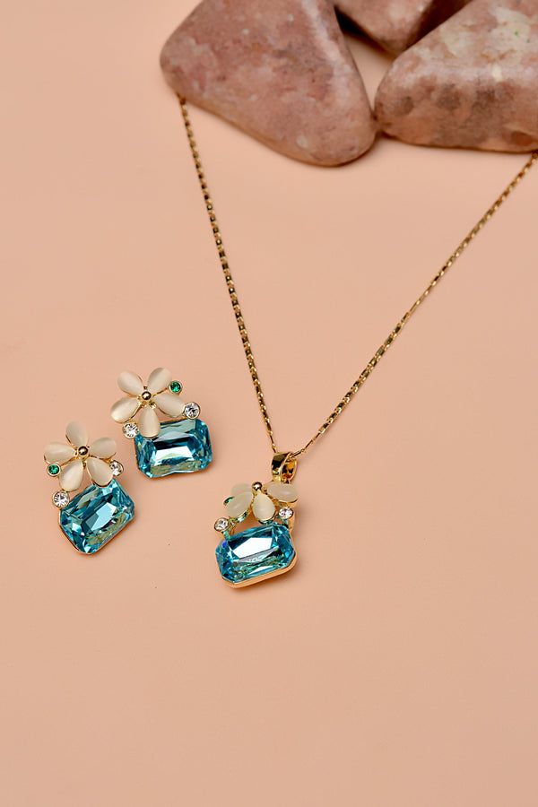 Party Wear Blue Locket Set