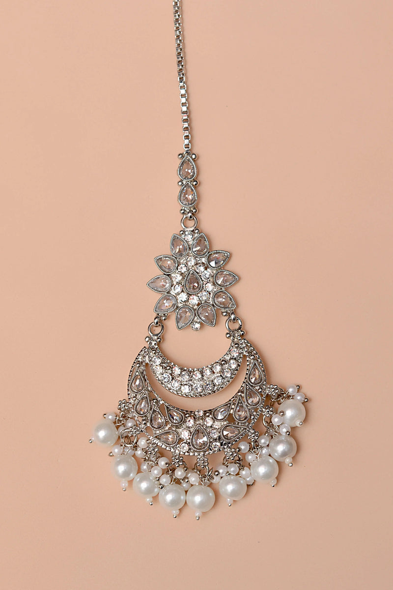 Party Wear Silver Bindiya