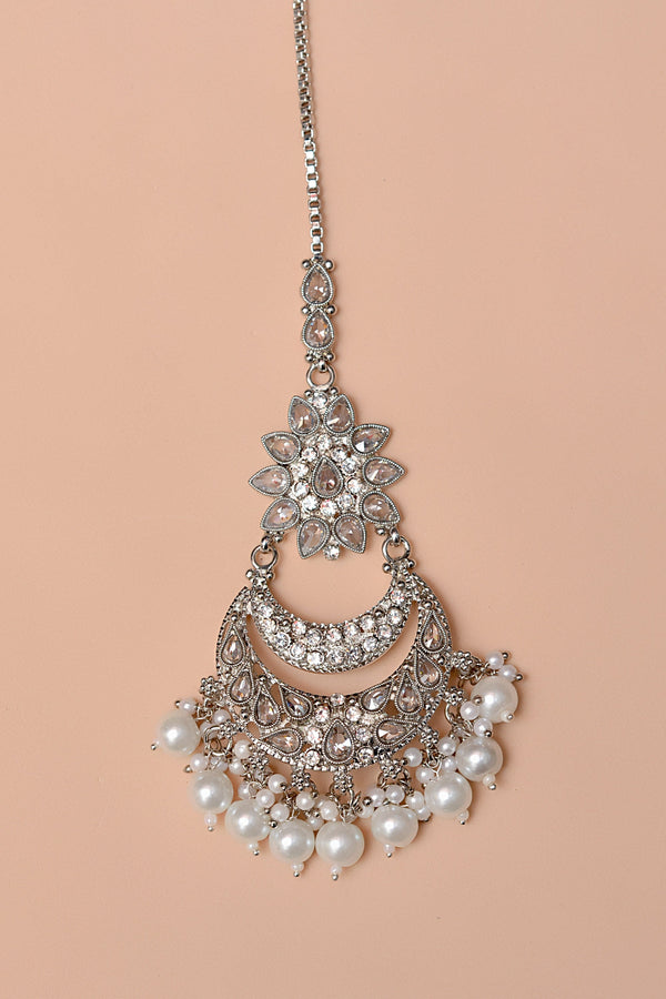 Party Wear Silver Bindiya