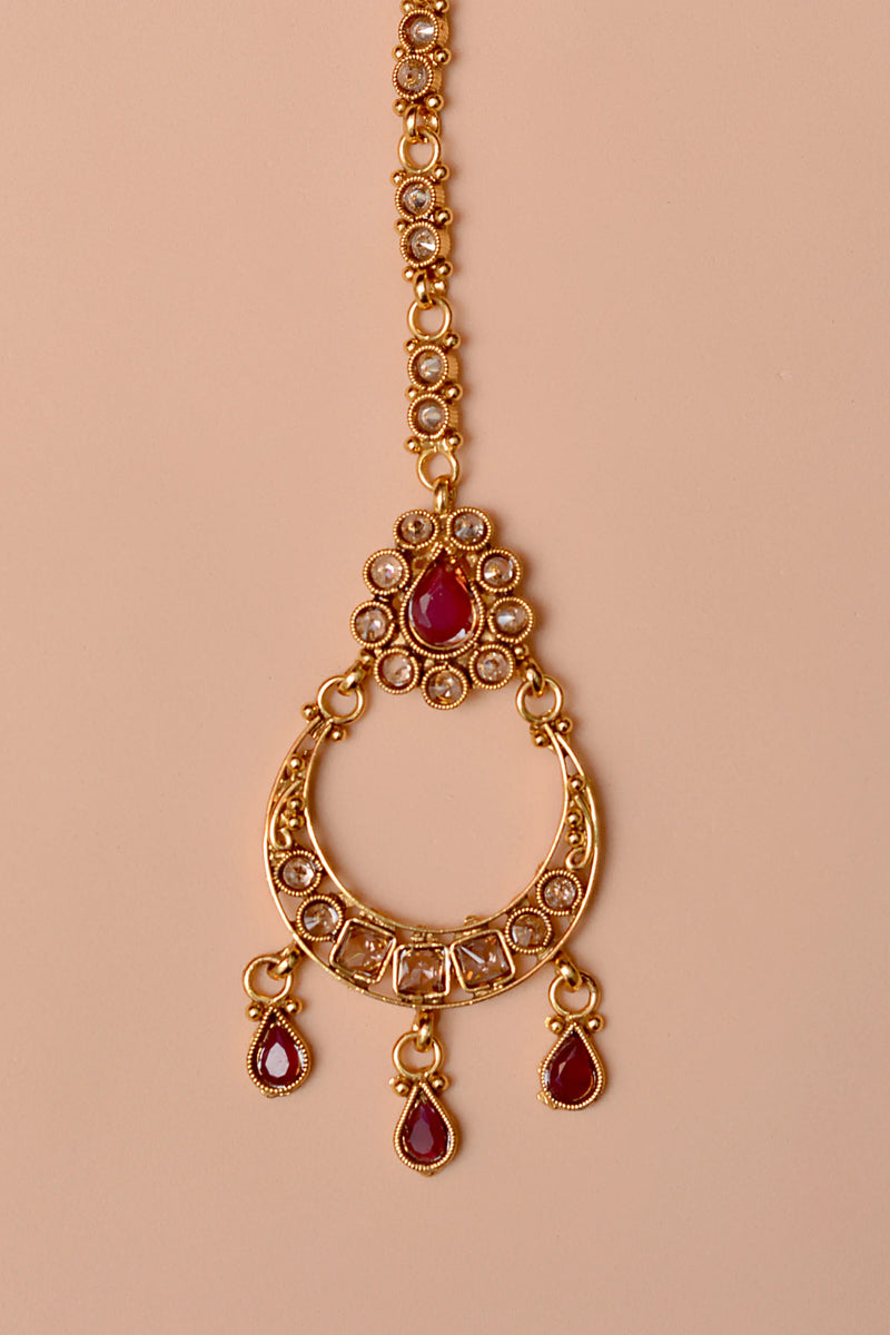Party Wear Red Bindiya