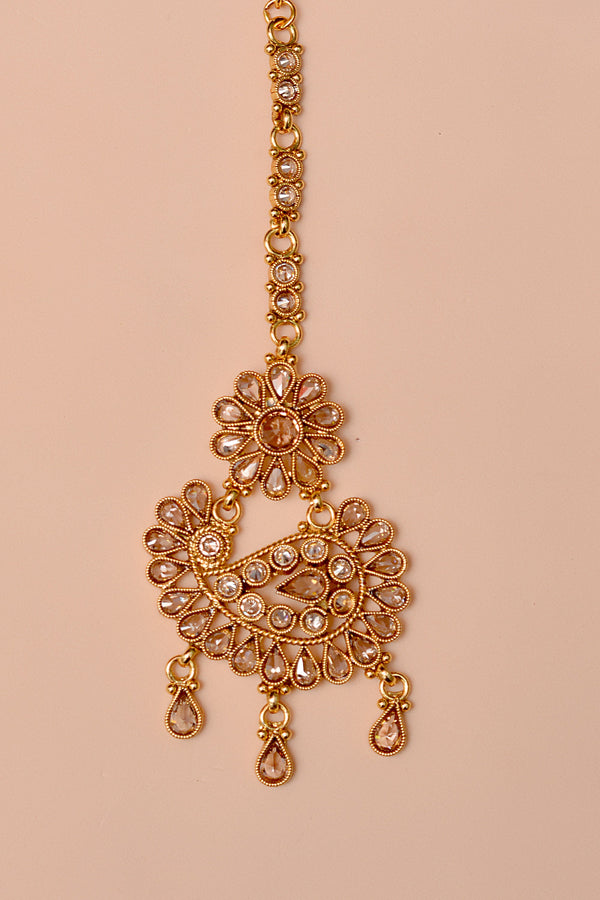 Party Wear Golden Bindiya
