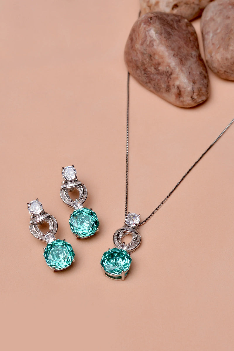 Party Wear Green Locket Set