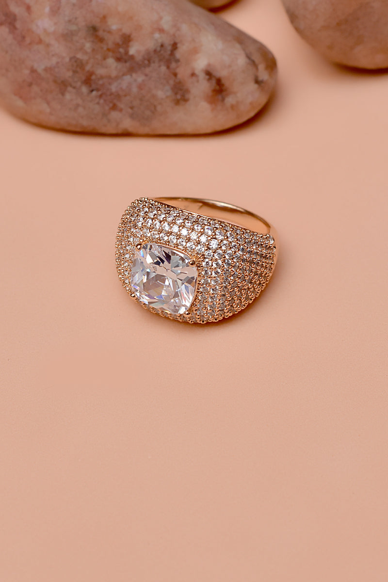 Size 8 Party Wear Golden Ring