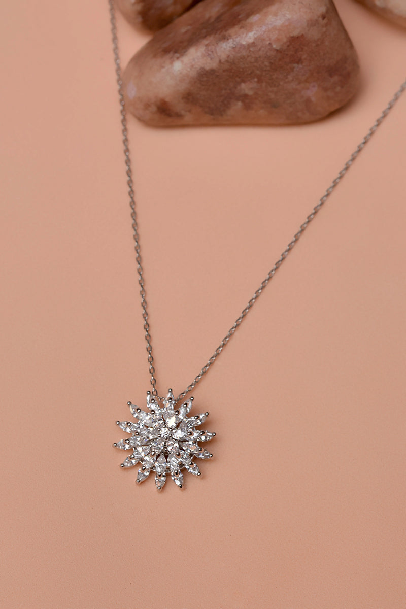 Party Wear Silver Locket Pendant