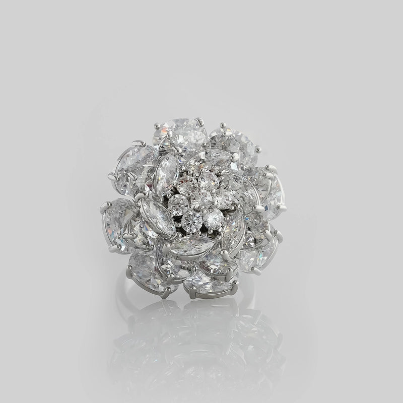 Size 0 Party Wear Silver Ring