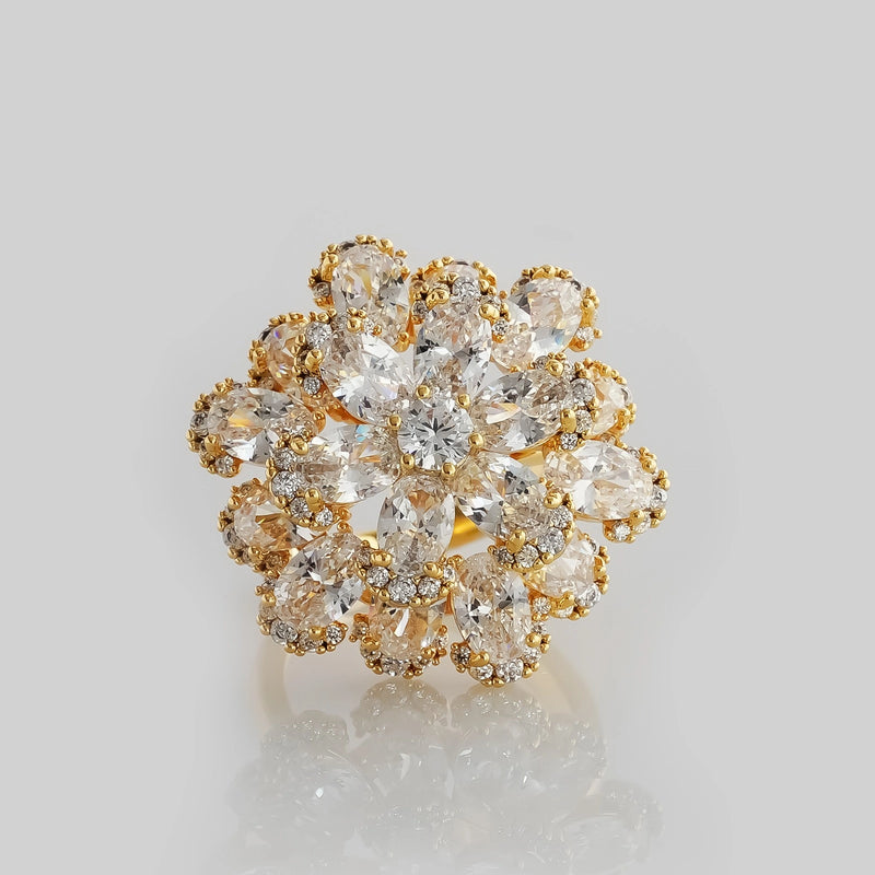 Size 0 Party Wear Golden Ring