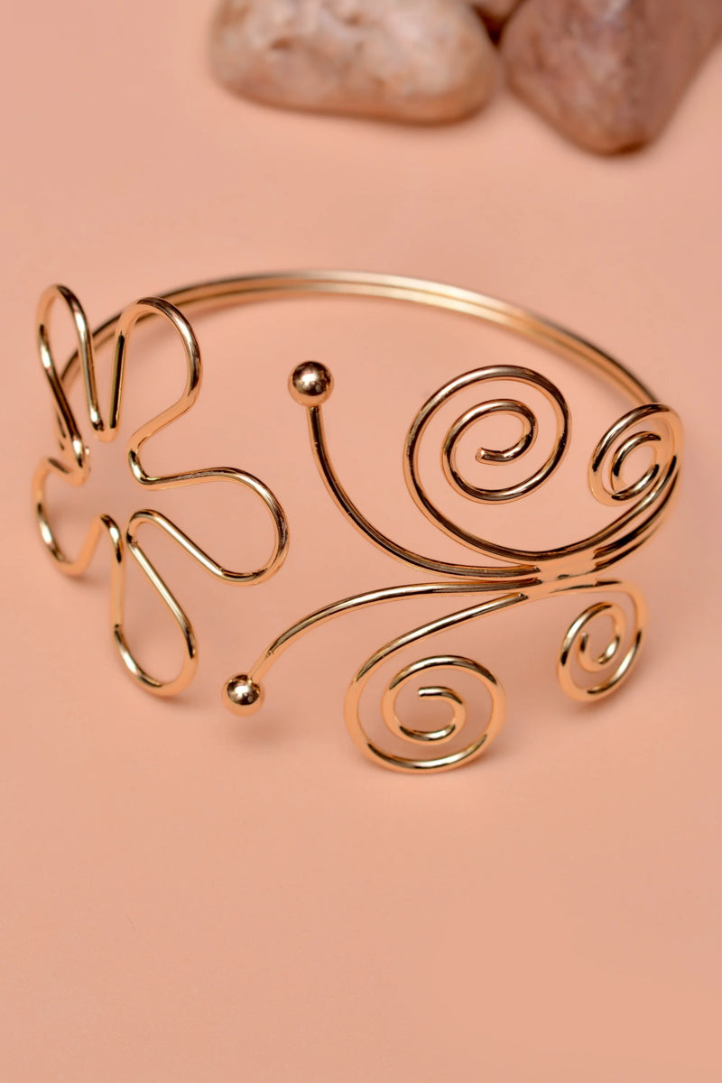 Size 0 Party Wear Golden Armlet