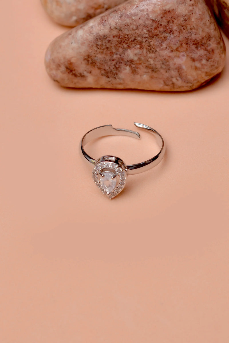 Size 0 Party Wear Silver Ring