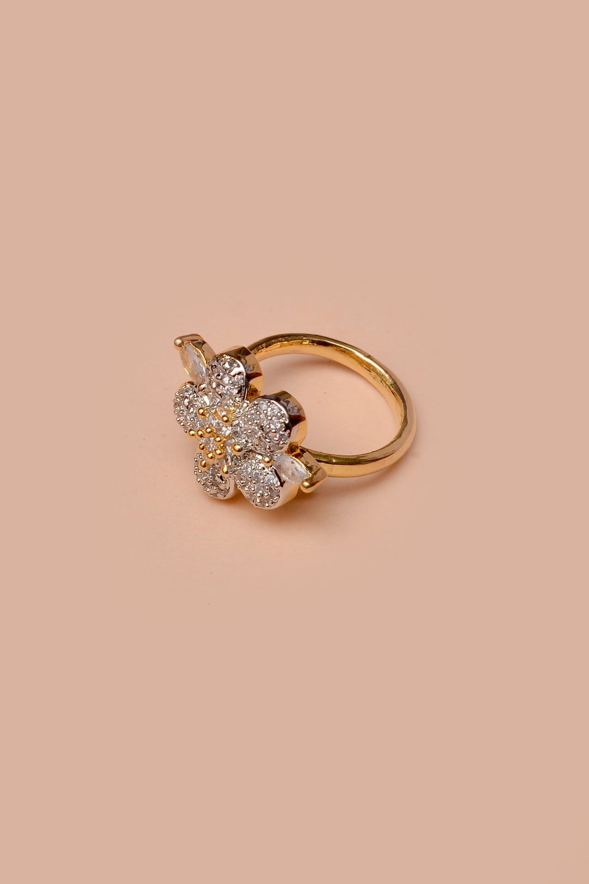 Size 0 Engagement & Wedding Champagne Ring