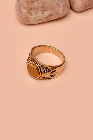 Size 10 Gifting Brown Ring