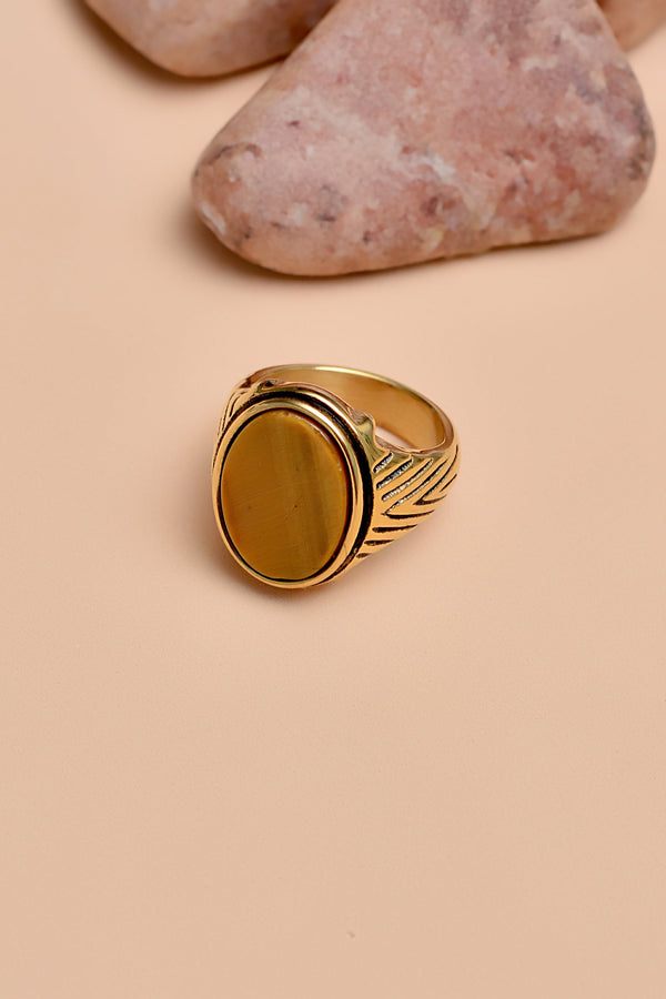 Size 10 Gifting Brown Ring