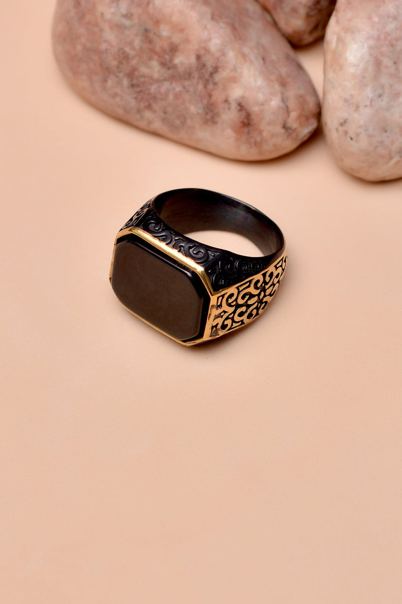Gifting Black Ring