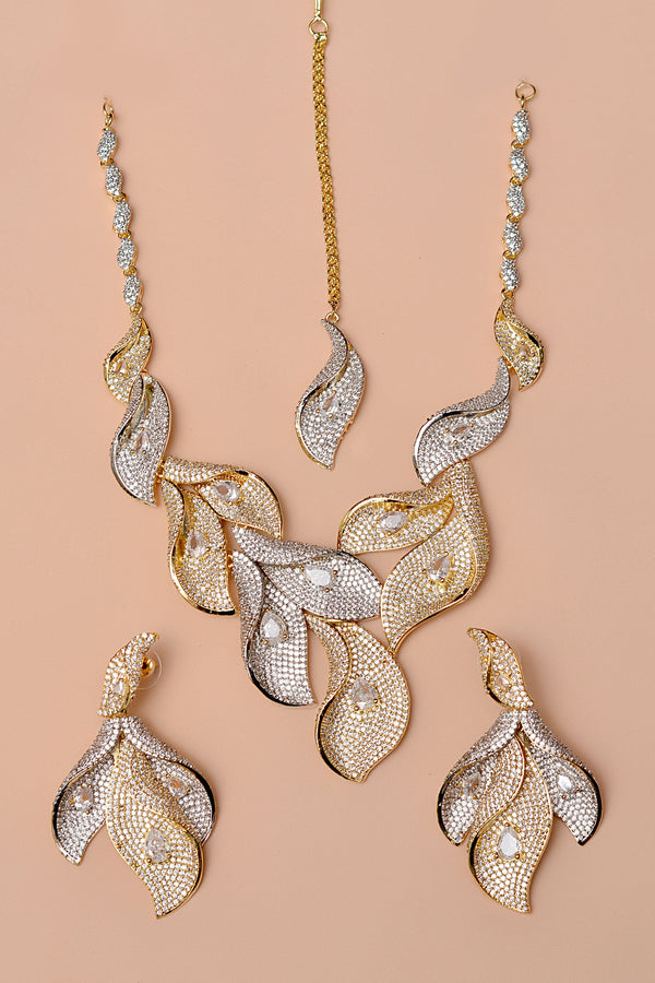 Bride of Tomorrow Golden Bridal Set